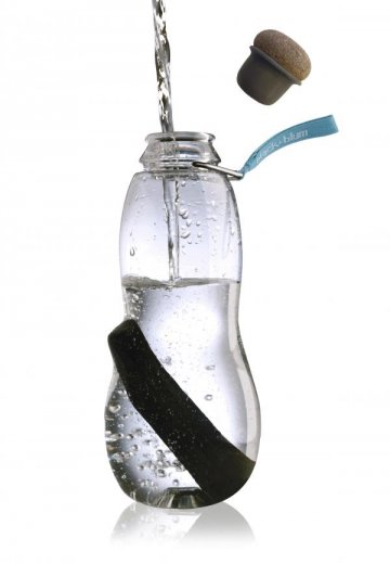 Filtračná fľaša s binchotanom BLACK-BLUM Eau Good, 800ml, s modrou značkou